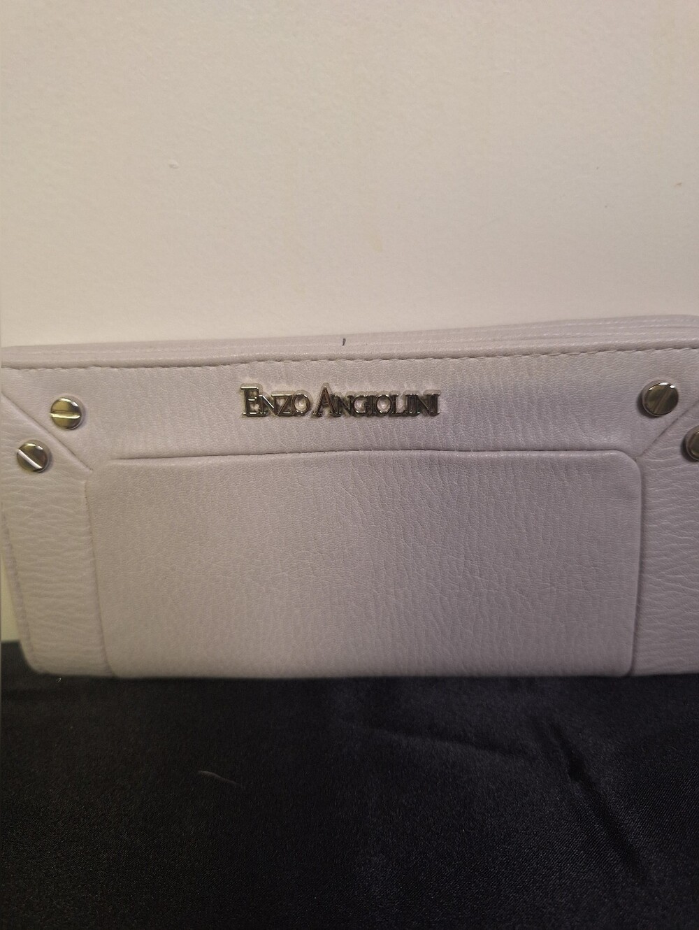 Enzo Angiolini Light Grey Women's Wallet 7.5"